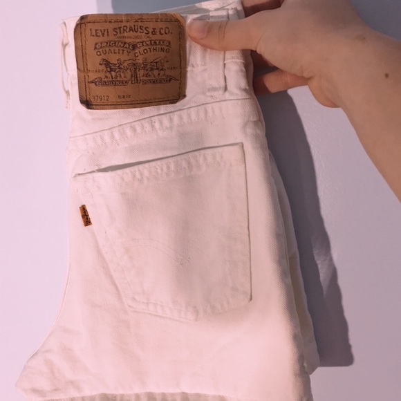 SOLD - Picture 1 of 2